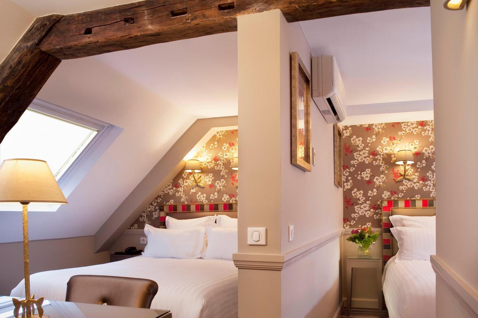 Chambre Quadruple Mansardée
